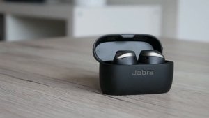 Jabra Elite 75t Features And Looks