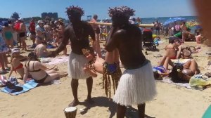 Негры едят людей