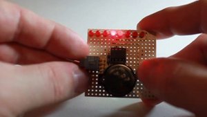 Knight Rider Scanner 8 LED Chaser PIC12F629