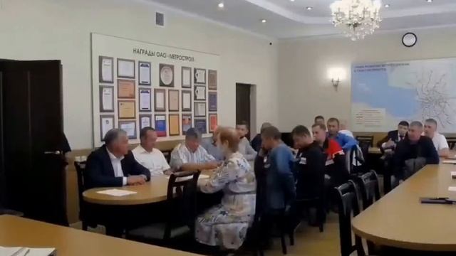Гендиректор АО Метрострой Северной столицы Владимир Шмидт  против коллектива ОАО Метрострой