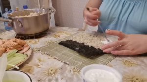 Роллы своими руками на буром рисе без сахара.