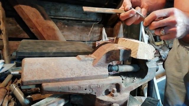 РОГАТКА ДЛЯ РЫБАЛКИ СВОИМИ РУКАМИ!!! смотреть онлайн