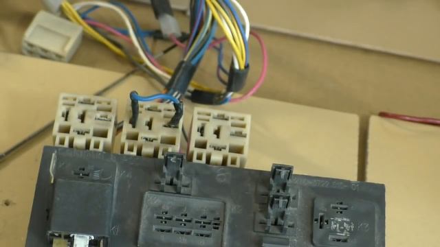 Стартер не работает от ключа на ВАЗ 10; 11; 12. В чём причина и как её устранить. 1 часть. смотреть онлайн