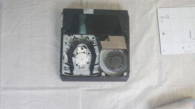 PS4 Slim Mantenimiento Limpieza Ventilador, Disipador y Unidad de Blu-ray смотреть онлайн