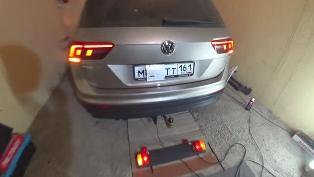 Установка фаркопа на Volkswagen Tiguan (2019 г.в.) Motodor, арт 92704-A