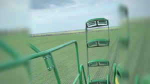 Работа нового самоходного опрыскивателя John Deere, подключенного к эко системе Trimble