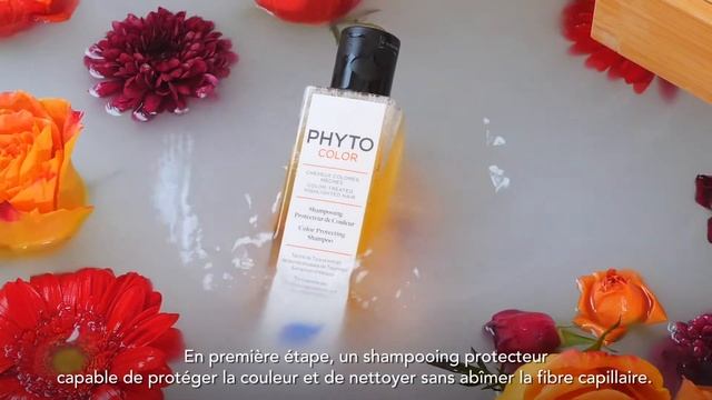 PHYTOCOLOR : RAVIVER NATURELLEMENT L’ÉCLAT DES CHEVEUX COLORÉS смотреть онлайн