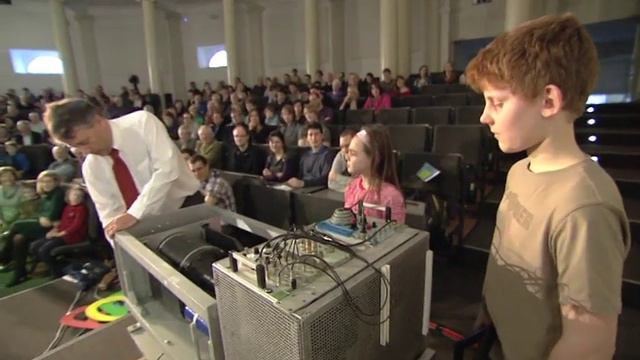 Quantum Physics 1930-1960: a physics cabaret смотреть онлайн