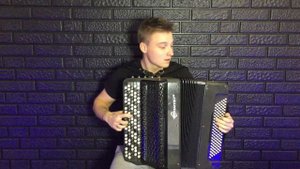 ♫♫Как играть одним пальцем Солнце Монако(Леся Чеботина) на баяне