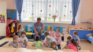 Малоподвижная игра в старшей группе Василек   Прогулка по планете