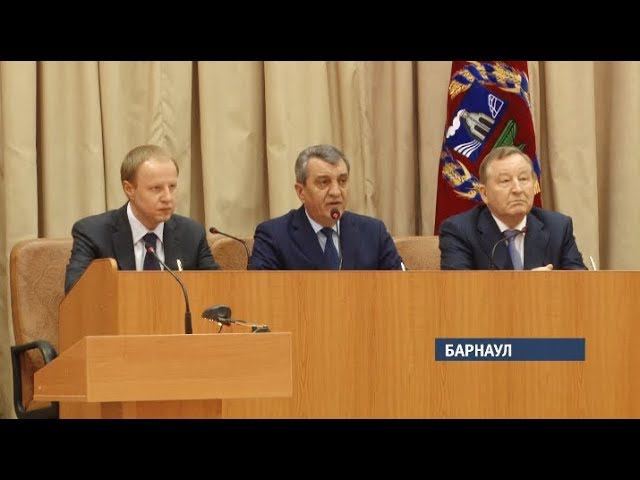 Правительство региона официально представило ВРИО губернатора. Виктора Томенко