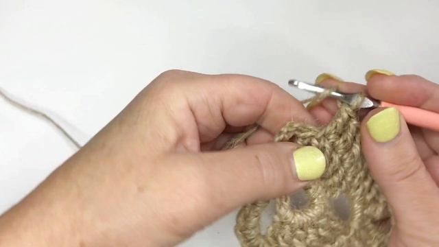 Вязание крючком. Красивый листик , связанный крючком из джута. Вязание из остатков пряжи. #crochet