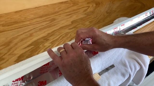 Install crown molding and LED lighting strips for indirect lighting the easy way! Step by Step! смотреть онлайн