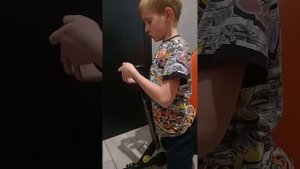 Ставлю заднее колесо на свой трюковой самокат!!!