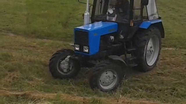 Мтз 82.1 с косилкой смотреть онлайн