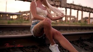 RoyCaster - Haunted Ripper (Original Mix).mp4