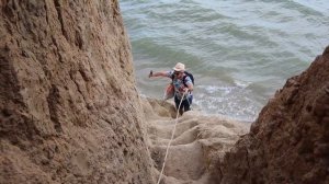 Лебедевка Опасно для жизни! Отдых, море и пляжи в Лебедевке 2021, обзор. Осторожно, обвал!
