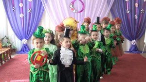 Песенка про автобус. Колёса автобуса крутятся  Колеса автобуса крутяться.mp4