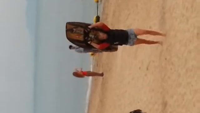 Крутой сёрф с мотором, стоит 10 тыс баксов 20150219 182956 смотреть онлайн