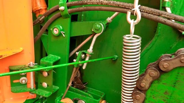 Пресс-подборщик УНИСИБМАШ ПР-110М / Впечатления. Сделал 1300 рулонов смотреть онлайн