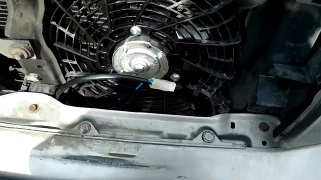 Установка вентилятора от ВАЗ-2109 вместо вентилятора кондиционера Паджеро 3 смотреть онлайн