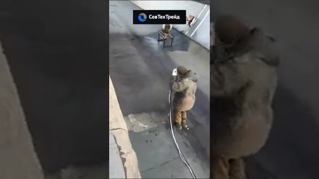 Кровля БЛМЗ, напыление Жидкой резины