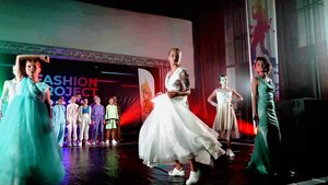 ТИК ТОК GIRLS MODELS FASHION SHOW / ДЕВУШКИ МОДЕЛИ ДЕФИЛЕ TIK TOK / 1000планет