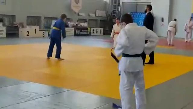 дима петров леня бердов смотреть онлайн