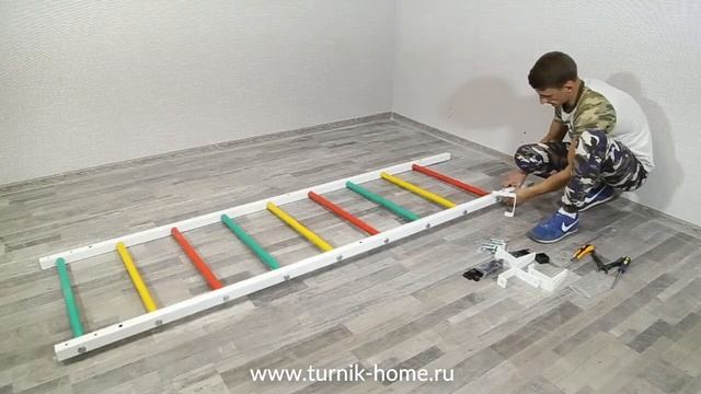 Сборка шведской стенки от Turnik Home ru смотреть онлайн