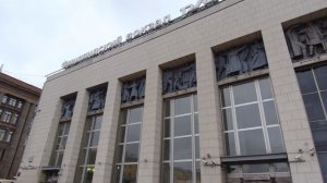 Барельефы Финляндского вокзала