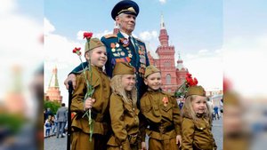 Андрей Буйдин "Этот праздник - 9 Мая" (музыка Андрея Буйдина, слова Ирины Скибиной)