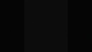 чувак жжет в женском белье