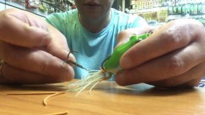 Оснащение лягушки тройником.