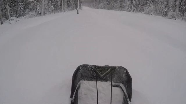 Сугробы по пояс но он едет/Проверка Тофалар 500 в глубоком снегу/ смотреть онлайн