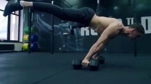 Посмотри это если тебе лень тренироваться!