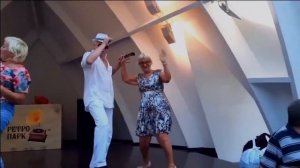 А ТЫ КУКУЙ,КУКУШКА!!!НАКУКУЙ НАМ ДОЛГИХ ЛЕТ!