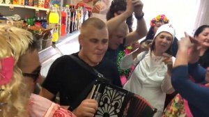 Деревенская Свадьба Ах эта Свадьба Свадьба пела и Плясала Под Гармонь 😁