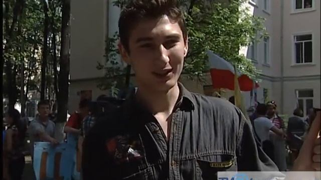 В Твери открыли памятник Кириллу и Мефодию смотреть онлайн