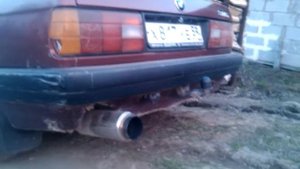 Бэха 3-ка, выхлоп