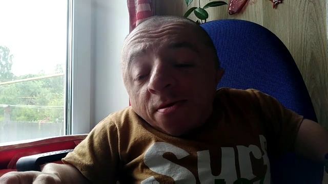 Жить не оглядываясь на часы и уходящее время смотреть онлайн