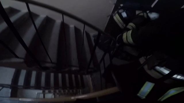 Пожар. Забыли выключить утюг. Ликвидация. Гдзс смотреть онлайн