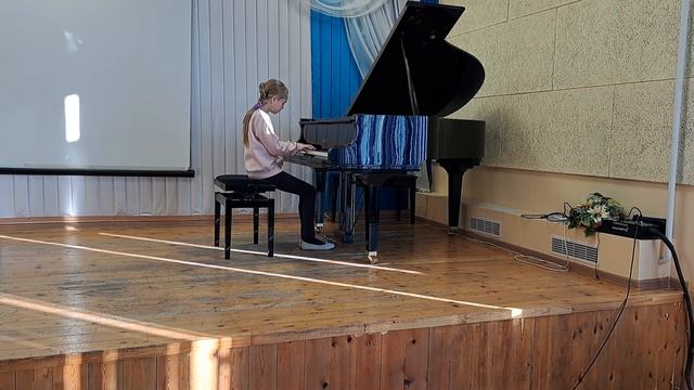 Метелькова Маргарита 3 класс, И.Беркович Этюд a mol,Г.Беренс Этюд 77, соч 88