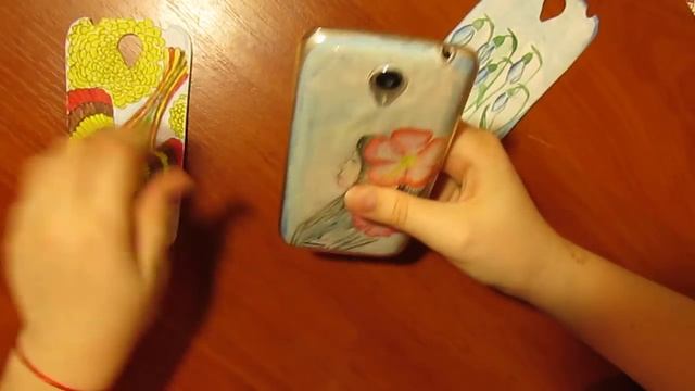 DIY Как разнообразить мобильный телефон?Как украсить телефон,своими руками!Поделки с детьми! смотреть онлайн