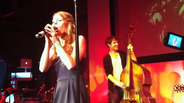 Anna Rossinelli - In love for a while - Fiesta Germany 12 points смотреть онлайн