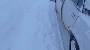 Чистим снег машиной. Отвал на Ваз 2107