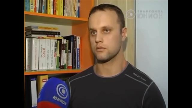 Сепаратист Губарев до ДНР был Дедом Морозом! смотреть онлайн