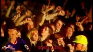 The Ramones - Somebody Put Something In My Drink ( Live in Finland 1988)