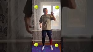 Комплекс упражнений на координацию с теннисным мячом.