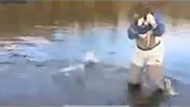 ☢ Приколы! Экстрималы неудачники и Девушки на Рыбалке смотреть онлайн