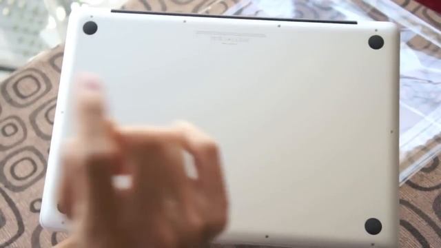 Tinhtevn - Trên tay MacBook Pro 15 inch 2011 смотреть онлайн